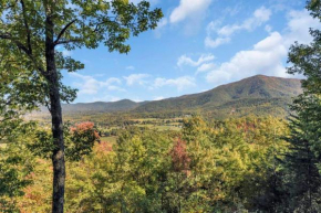 Great Views-4 bedrms-hot tub-Wi-Fi-BBQ